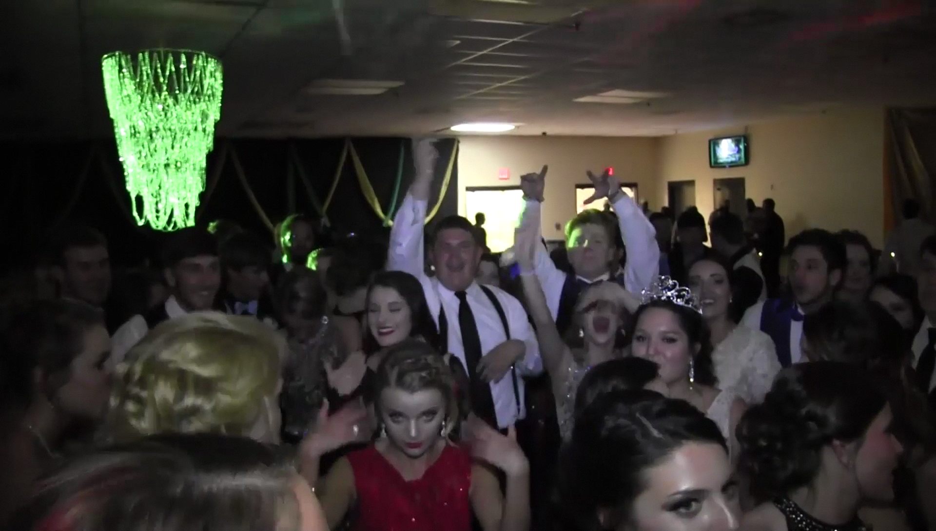 LCHS Prom 2017- HD Download - Image 2